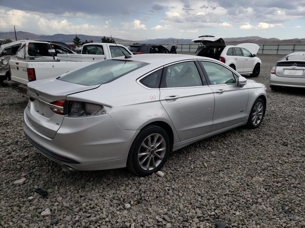 2017 Ford Fusion Se Phev - Image 3