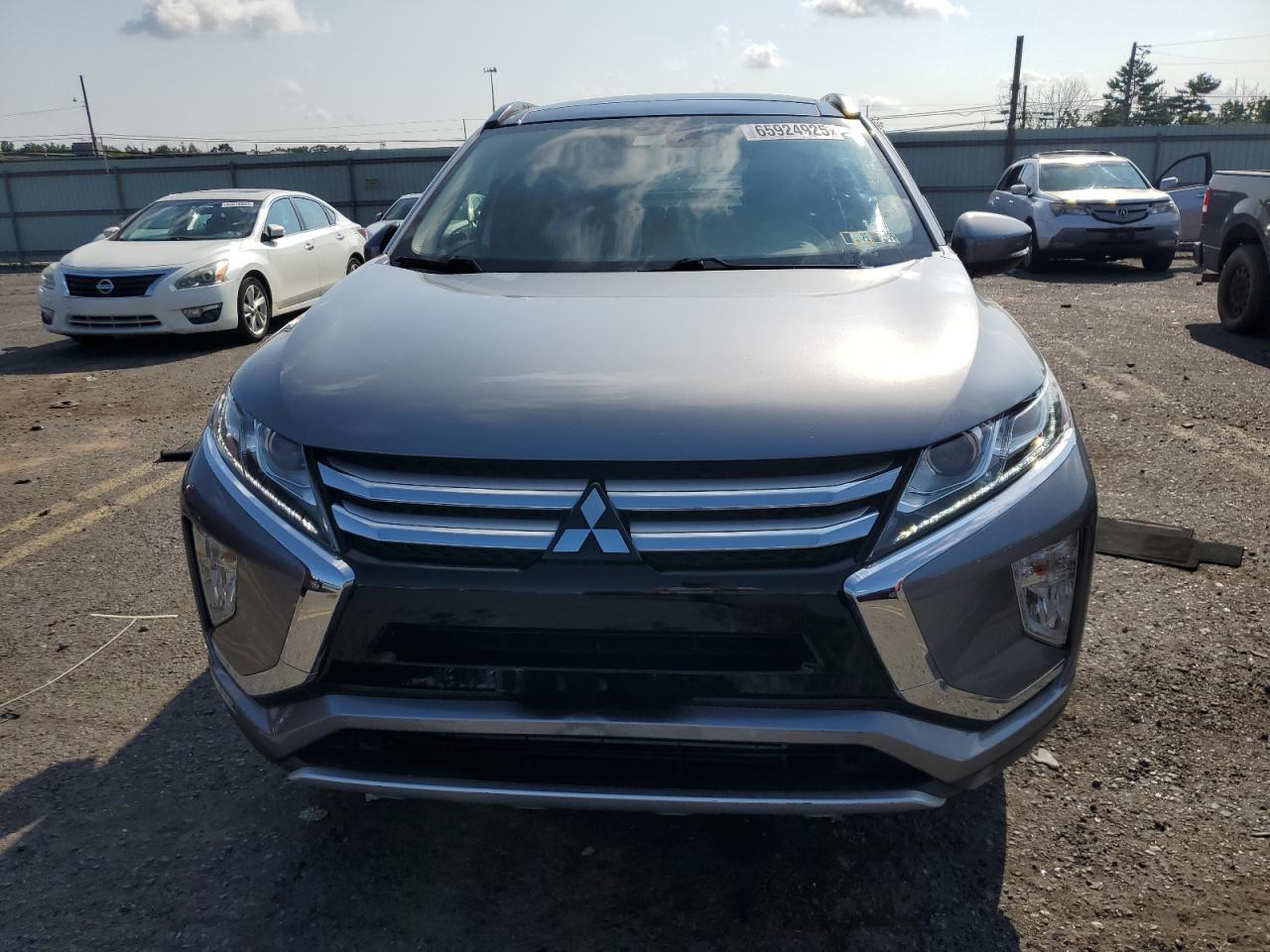 2020 Mitsubishi Eclipse Cross Se - Image 5