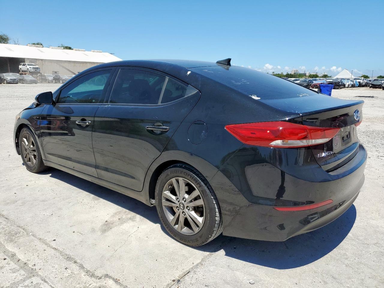 2018 Hyundai Elantra Sel - Image 2
