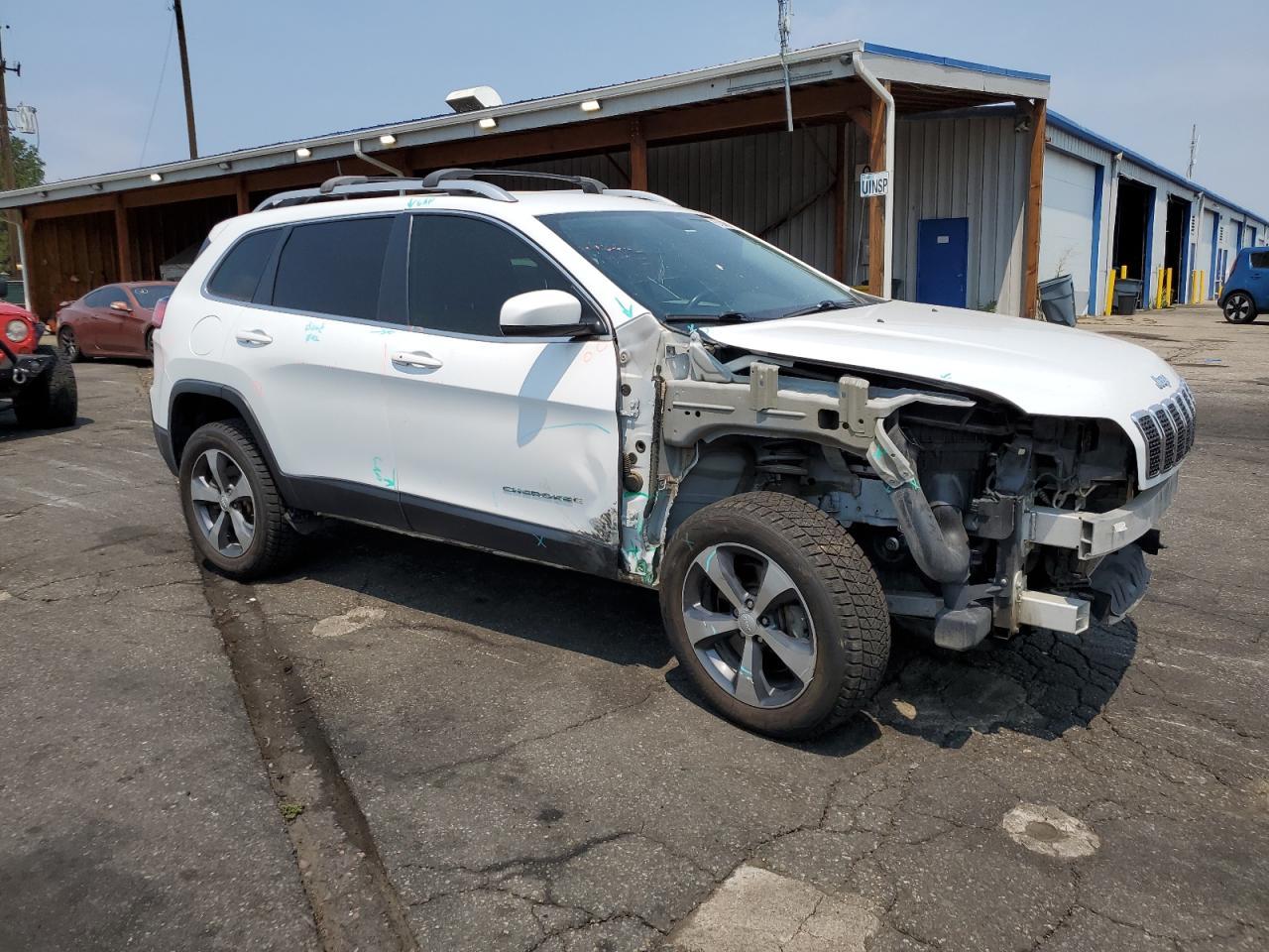 2019 Jeep Cherokee Limited - Image 4