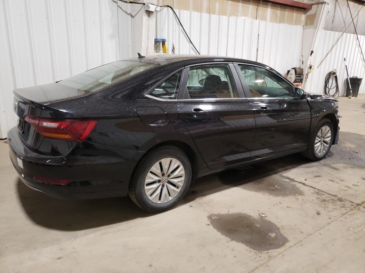 2019 Volkswagen Jetta S - Фото 3