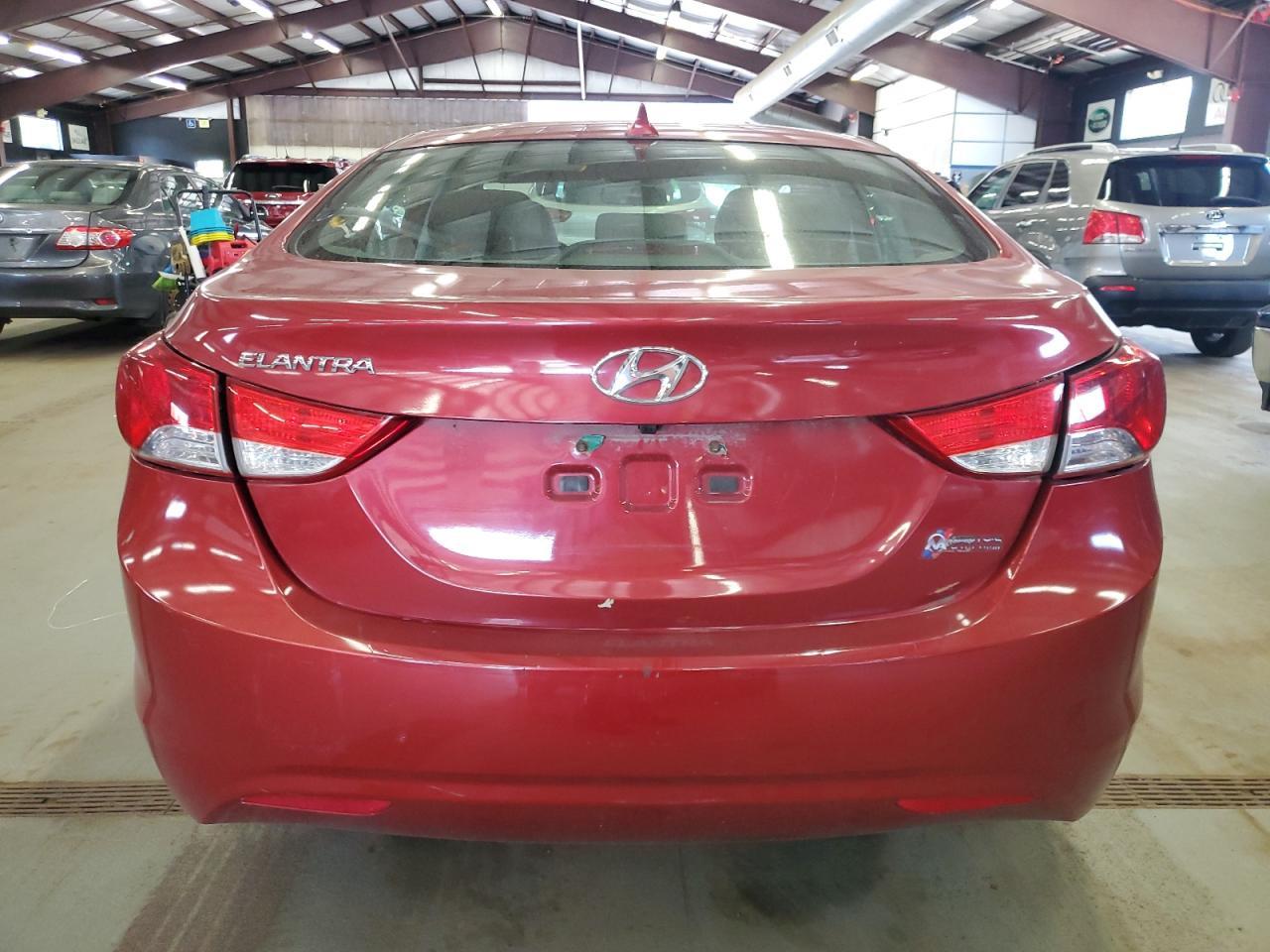 2013 Hyundai Elantra Gls - Фото 6