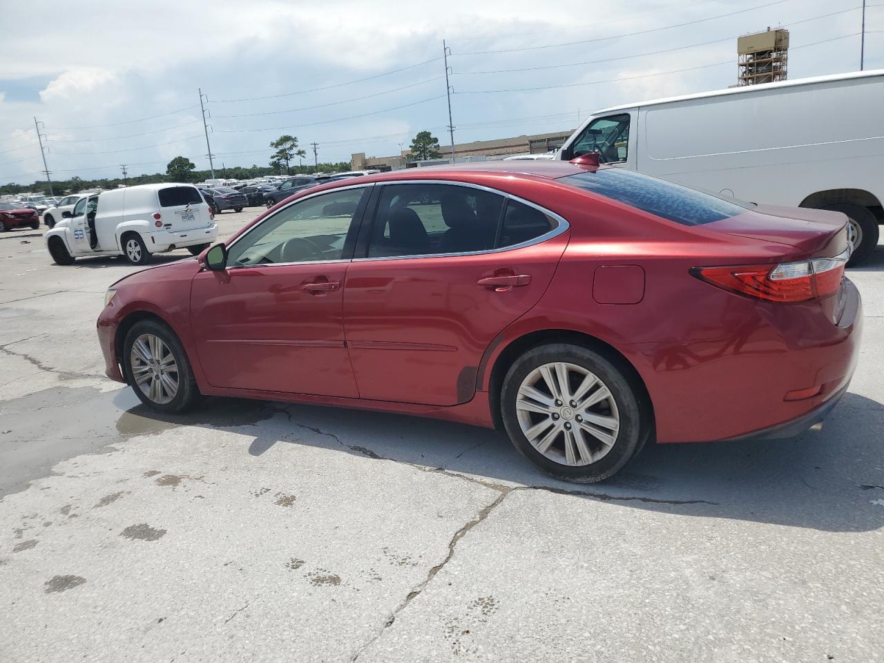 2015 Lexus Es 350 - Image 2