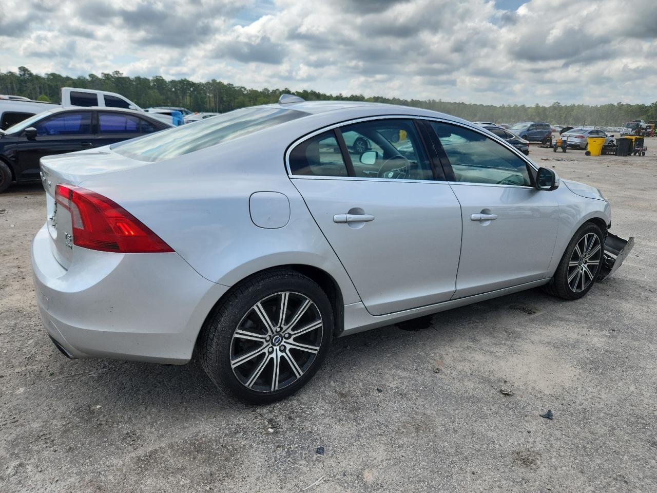2014 Volvo S60 T5 - Фото 3