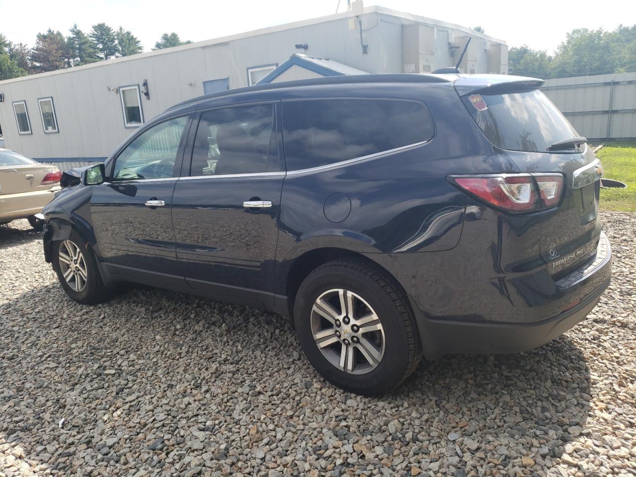 2017 Chevrolet Traverse Lt - Фото 2