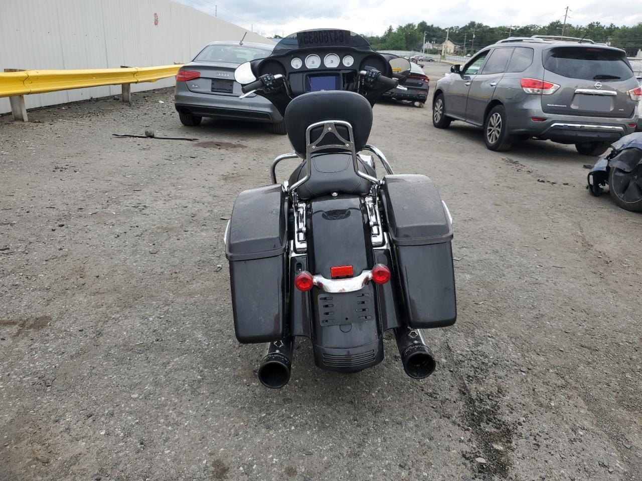 2023 Harley-Davidson Flhx - Image 4