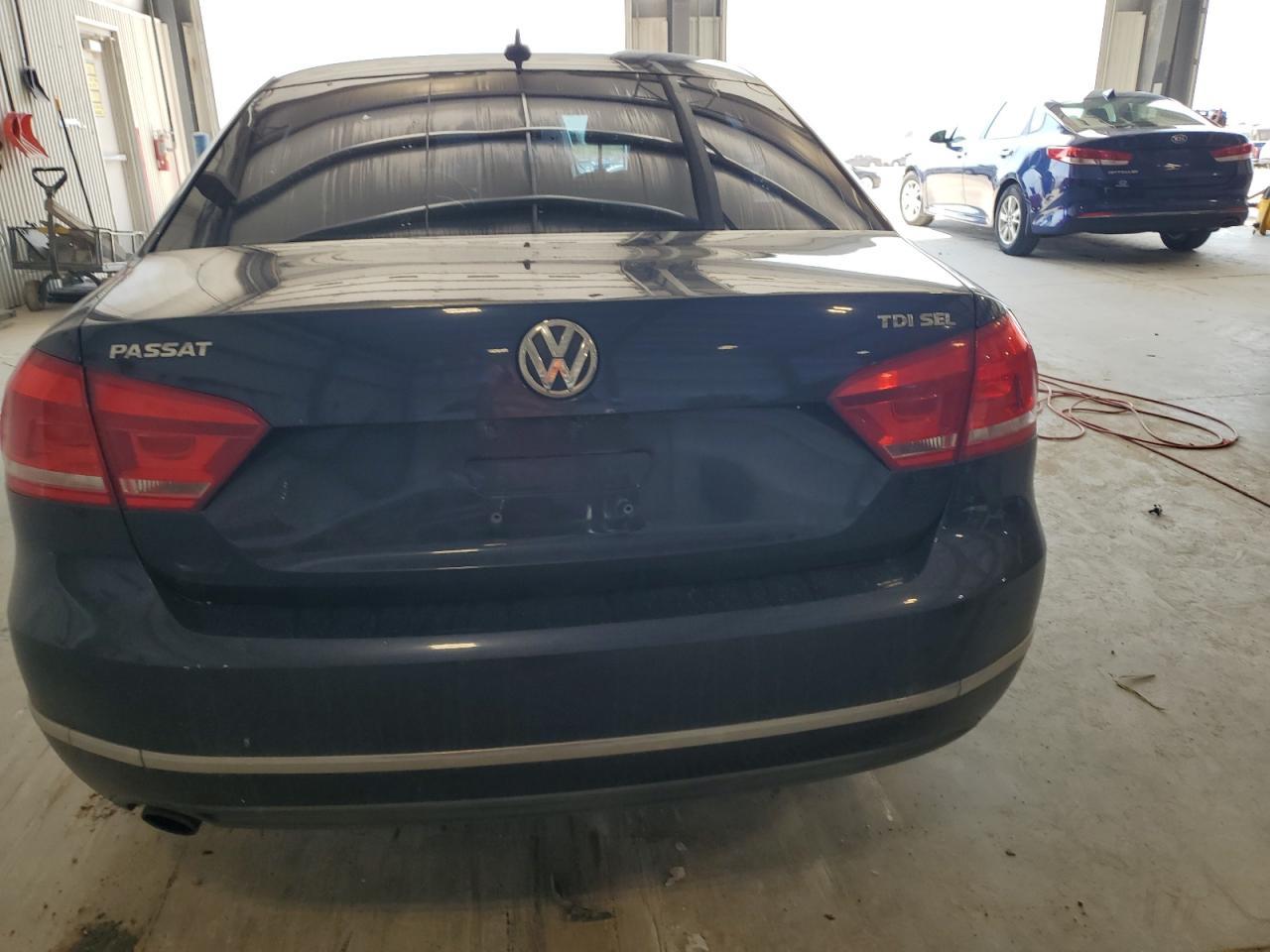 2014 Volkswagen Passat Sel - Фото 6