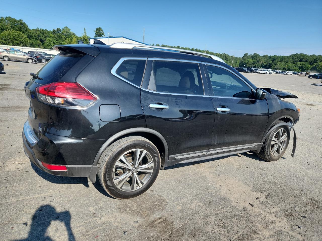 2017 Nissan Rogue S - Фото 3