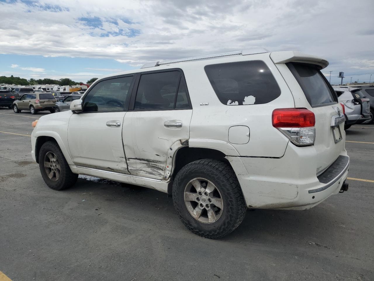 2011 Toyota 4Runner Sr5 - Image 2