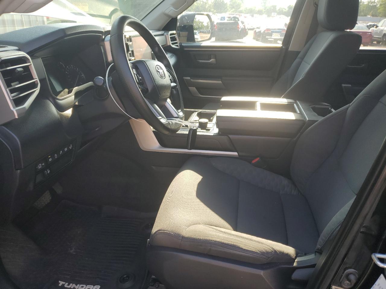 2022 Toyota Tundra Crewmax Sr - Фото 7