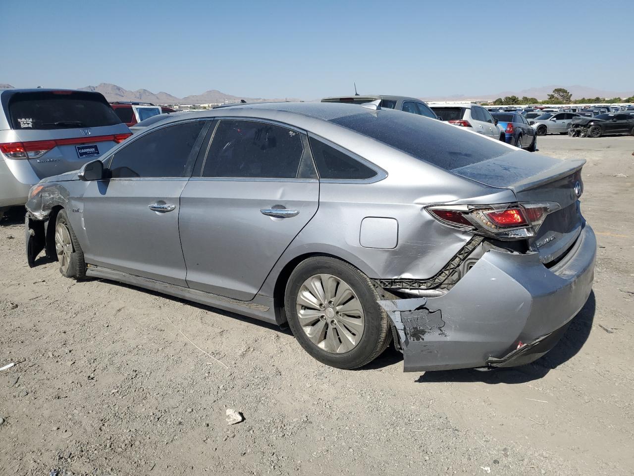 2016 Hyundai Sonata Hybrid - Фото 2