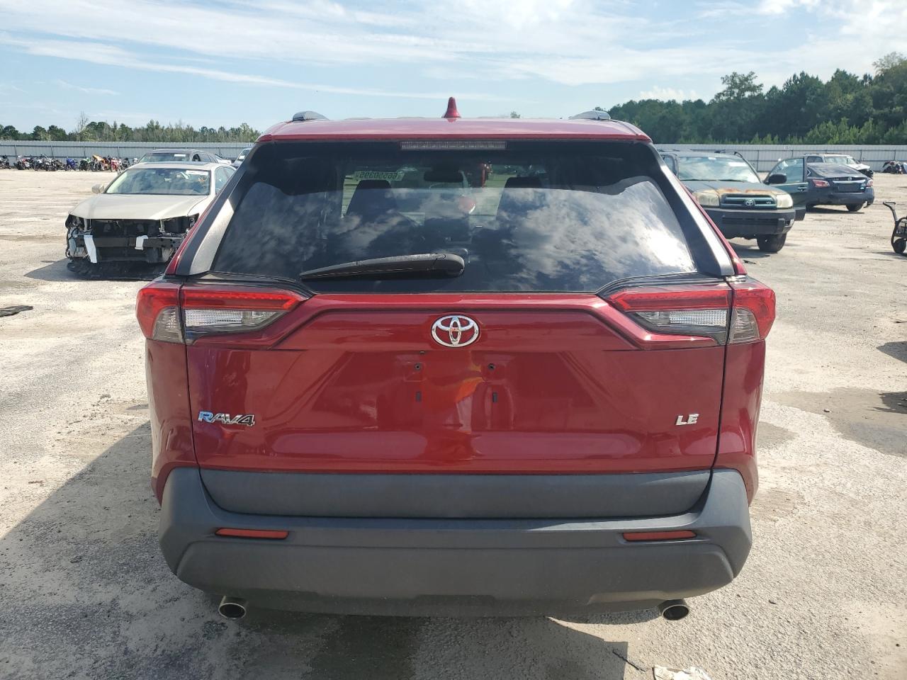 2020 Toyota Rav4 Le - Image 6