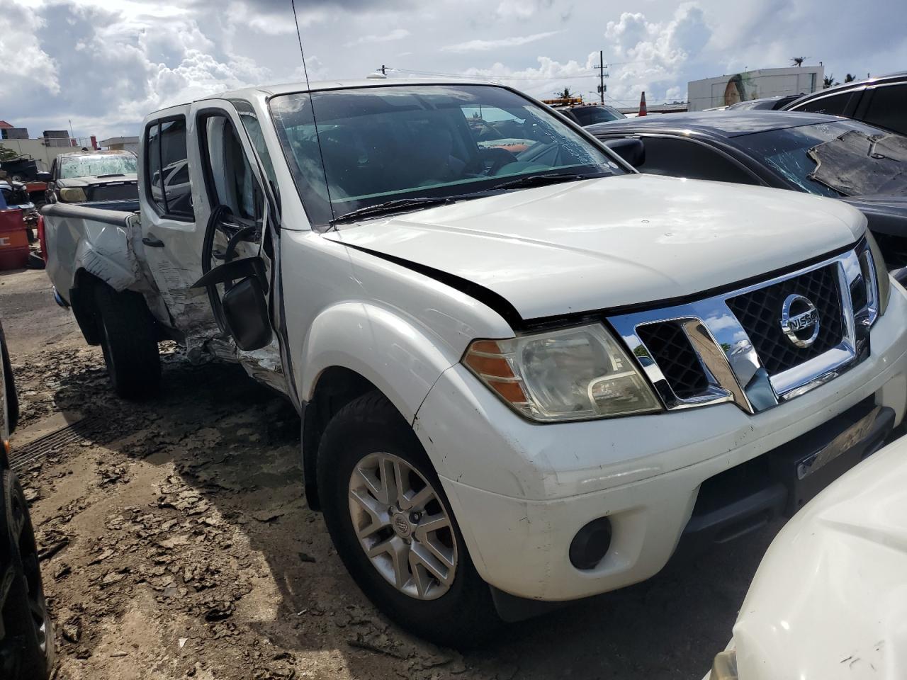 2015 Nissan Frontier S - Фото 4