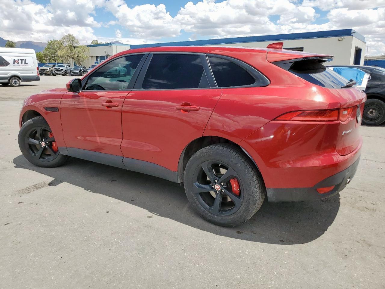 2018 Jaguar F-Pace Premium - Image 2