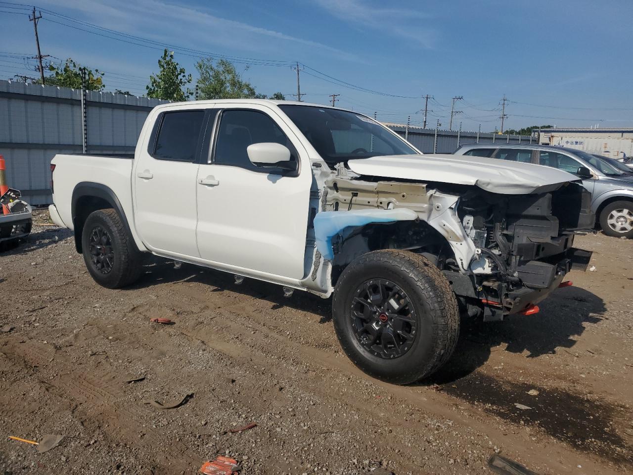 2022 Nissan Frontier S - Image 4