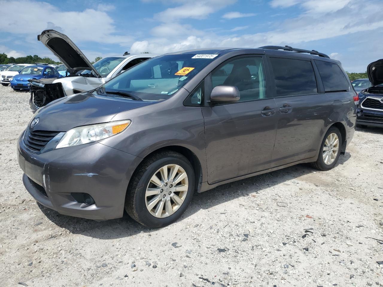 2013 Toyota Sienna Le
