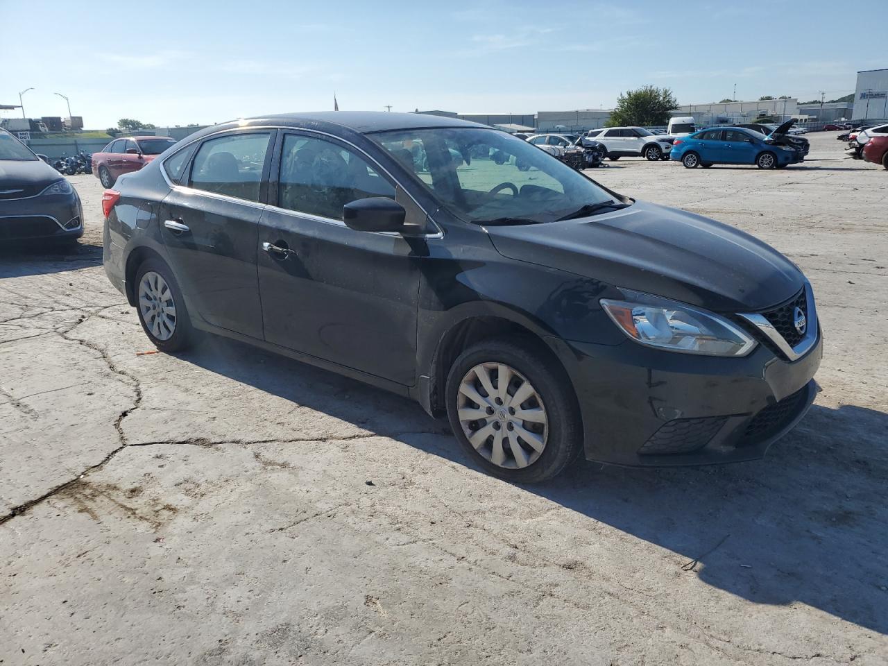 2017 Nissan Sentra S - Фото 4