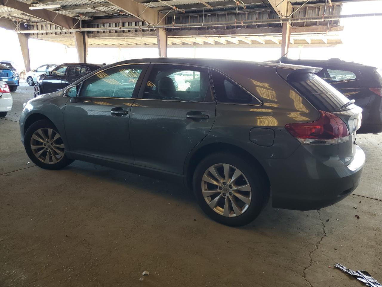 2013 Toyota Venza Le - Фото 2