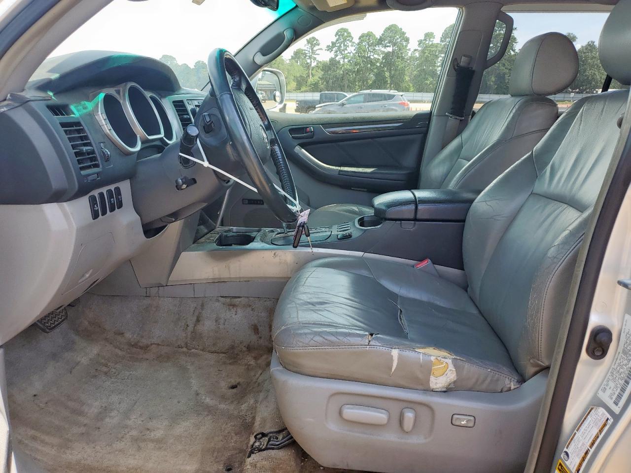 2004 Toyota 4Runner Limited - Image 7