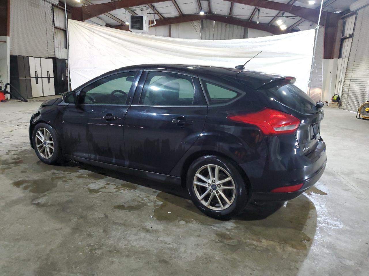 2016 Ford Focus Se - Фото 2