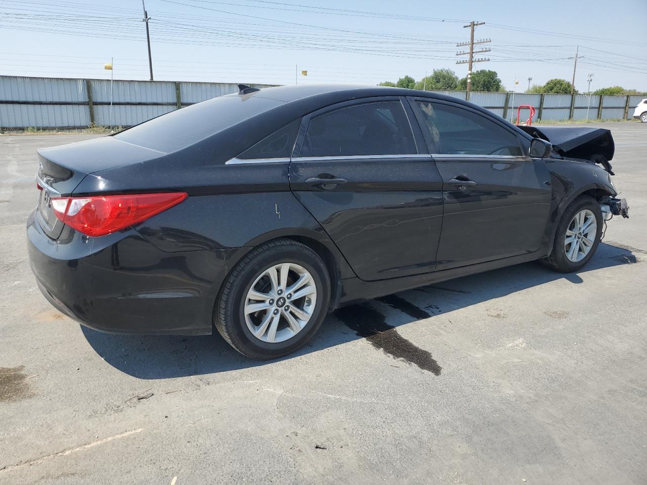 2013 Hyundai Sonata Gls - Image 3