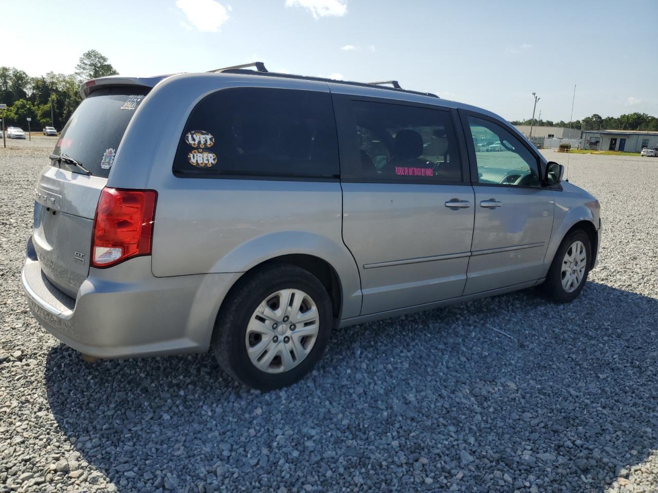 2017 Dodge Grand Caravan Gt - Image 3