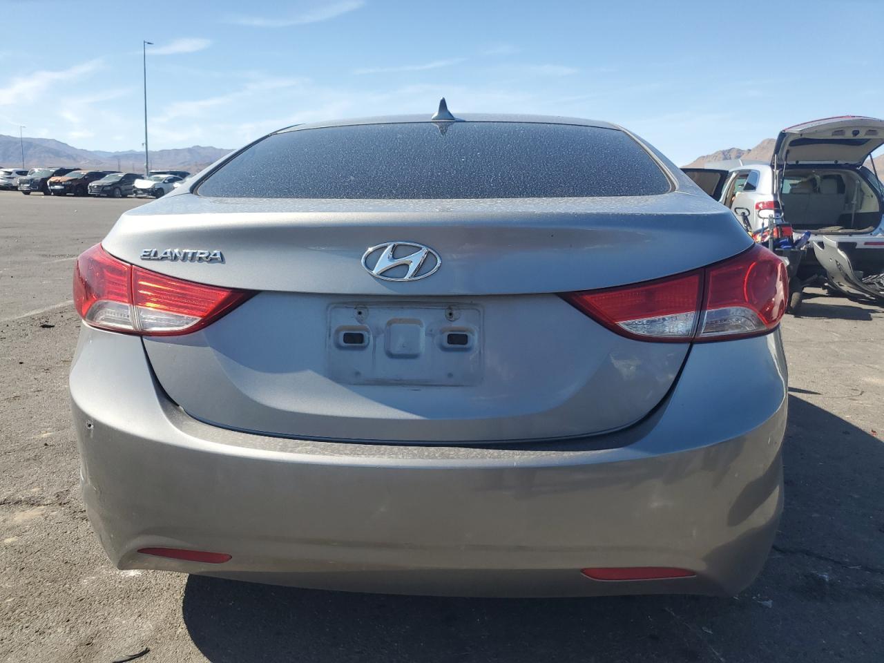 2013 Hyundai Elantra Gls - Фото 6