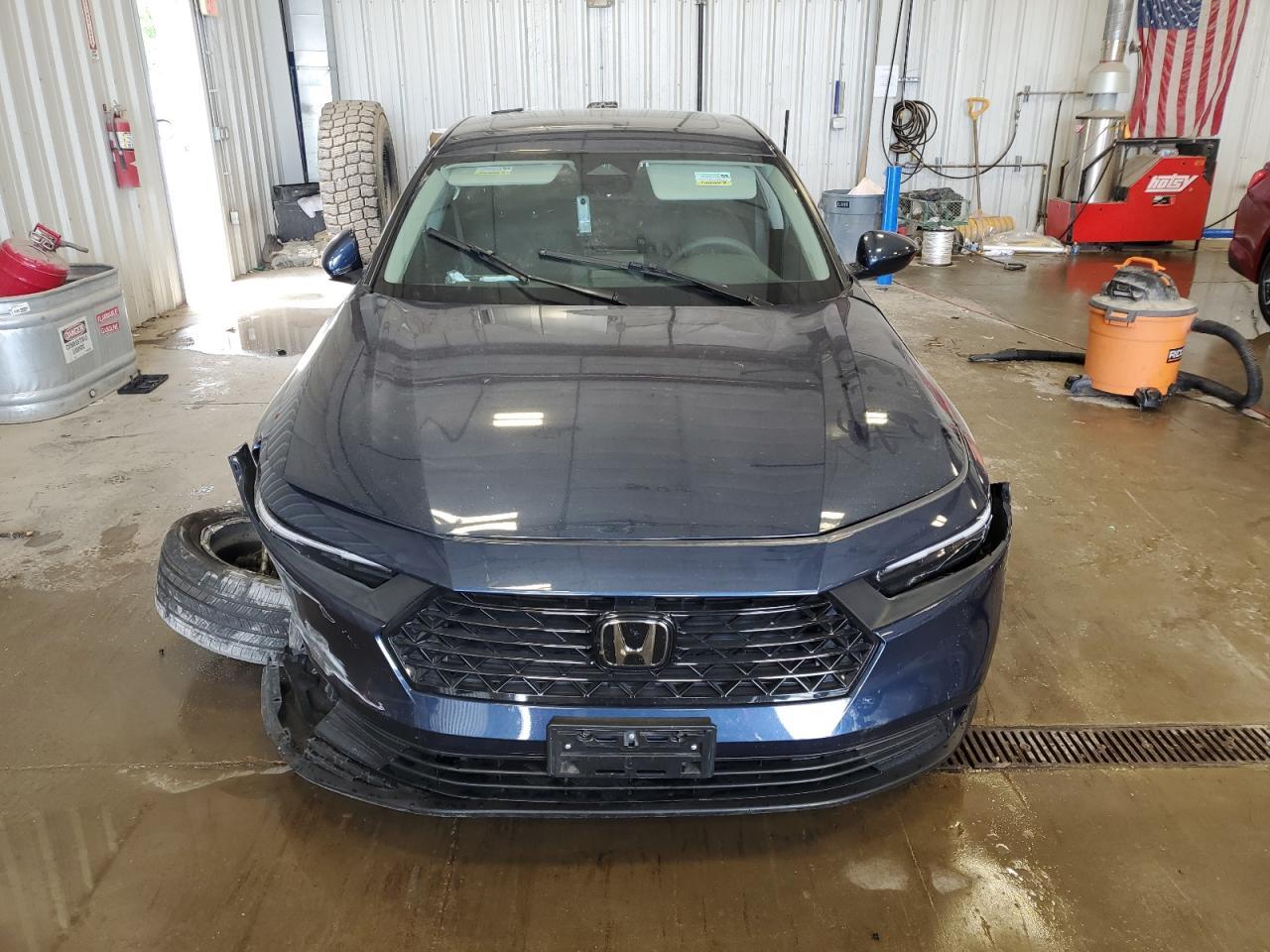 2024 Honda Accord Ex - Image 5