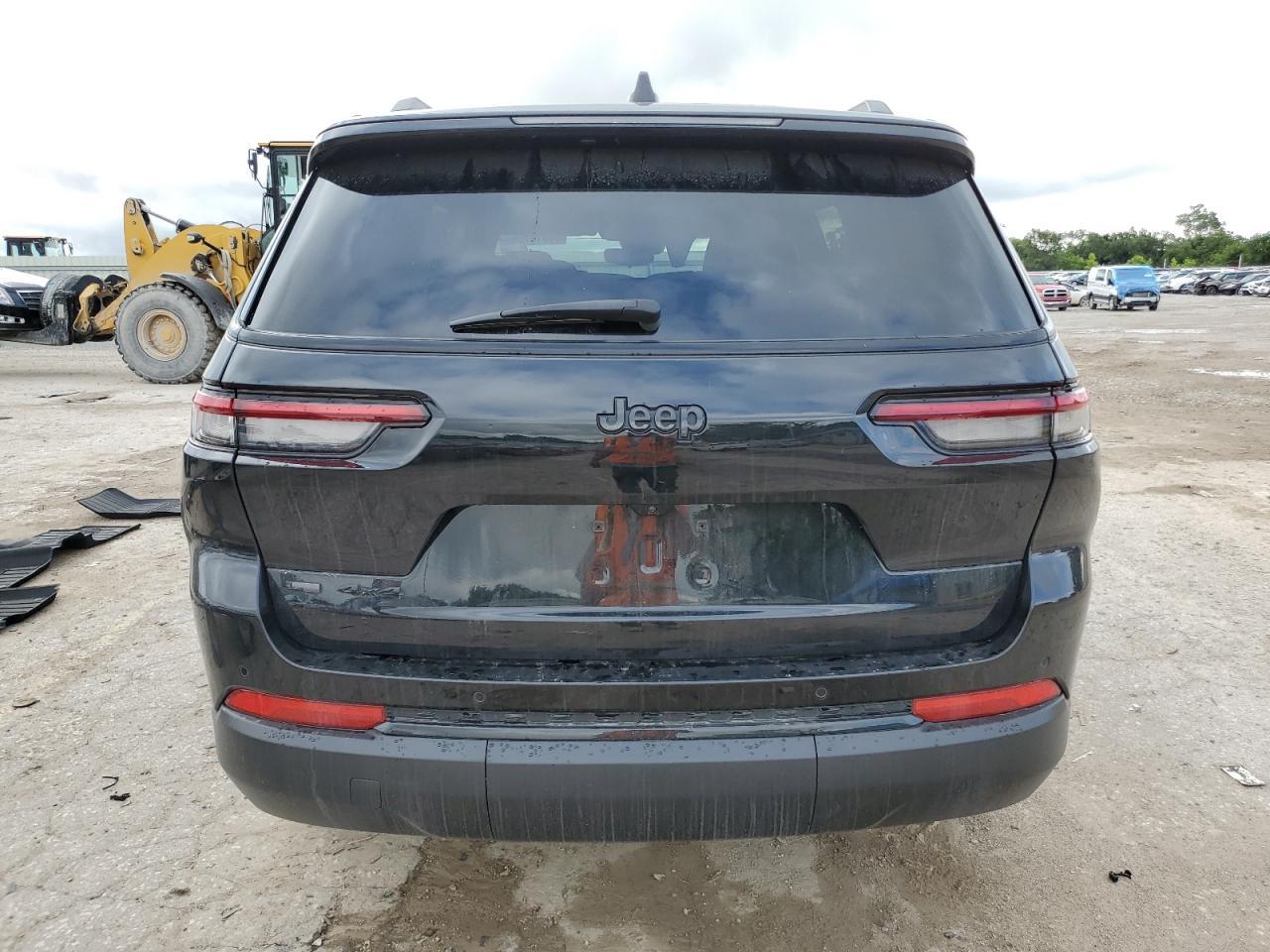 2023 Jeep Grand Cherokee L Laredo - Фото 6