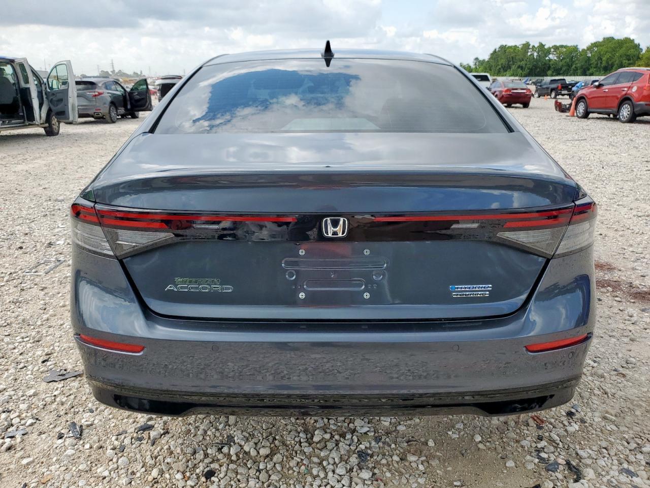 2024 Honda Accord Touring Hybrid - Фото 6