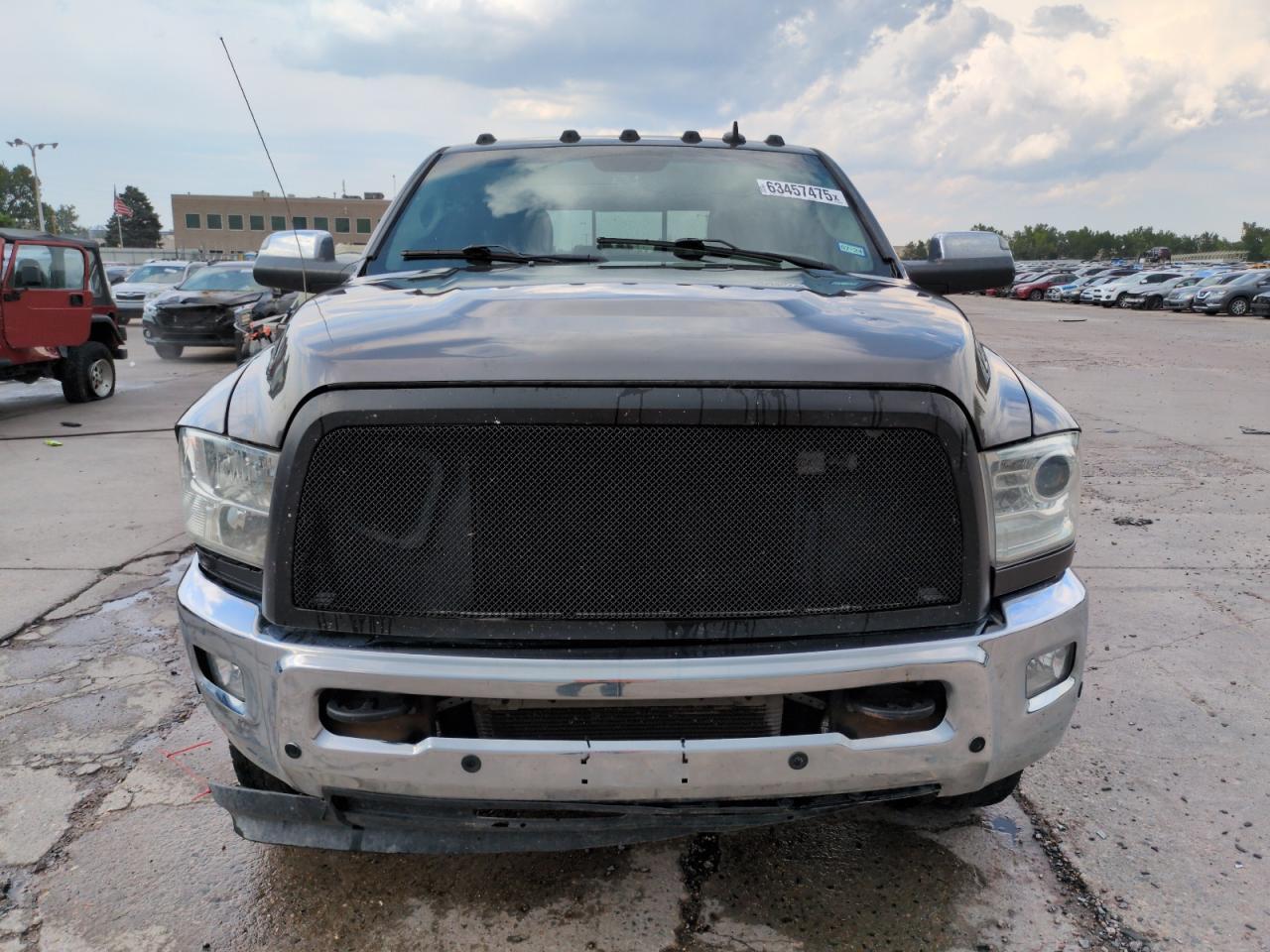 2017 Ram 3500 Laramie Mega Ca - Фото 5