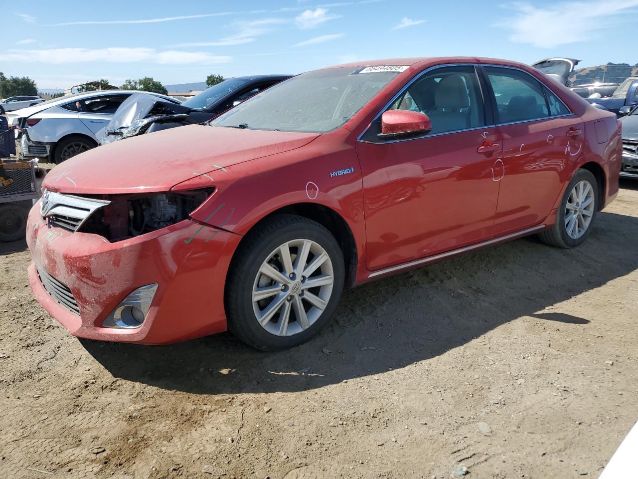 2014 Toyota Camry Hybrid