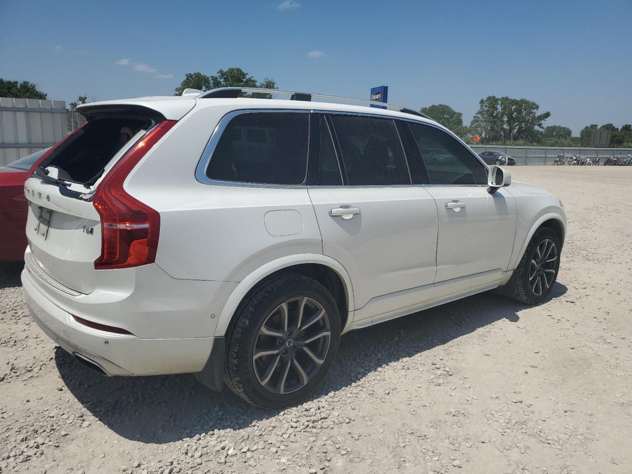 2017 Volvo Xc90 T6 - Image 3
