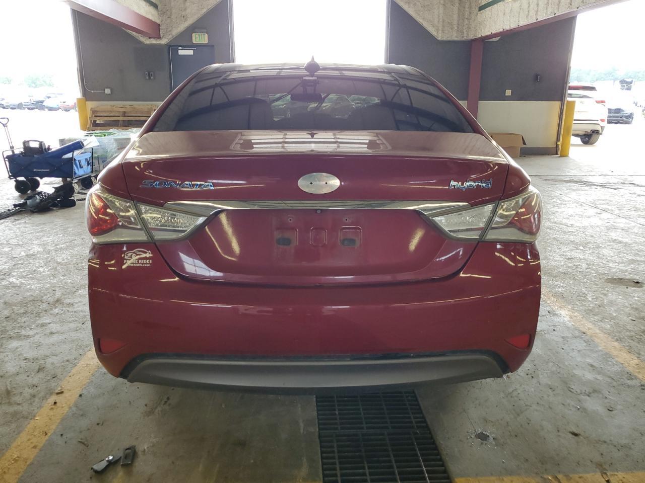 2012 Hyundai Sonata Hybrid - Image 6