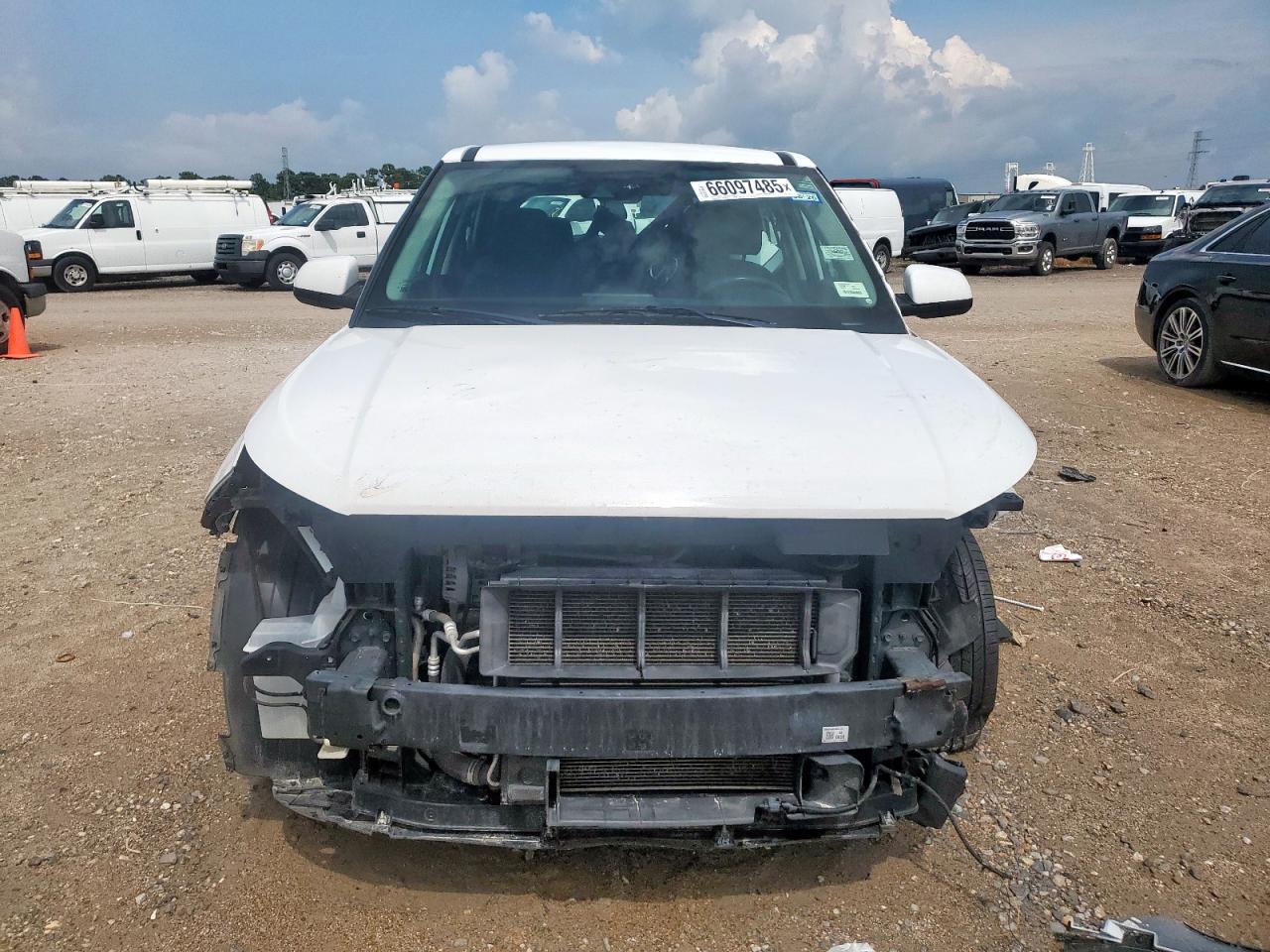 2021 Hyundai Venue Se - Image 5