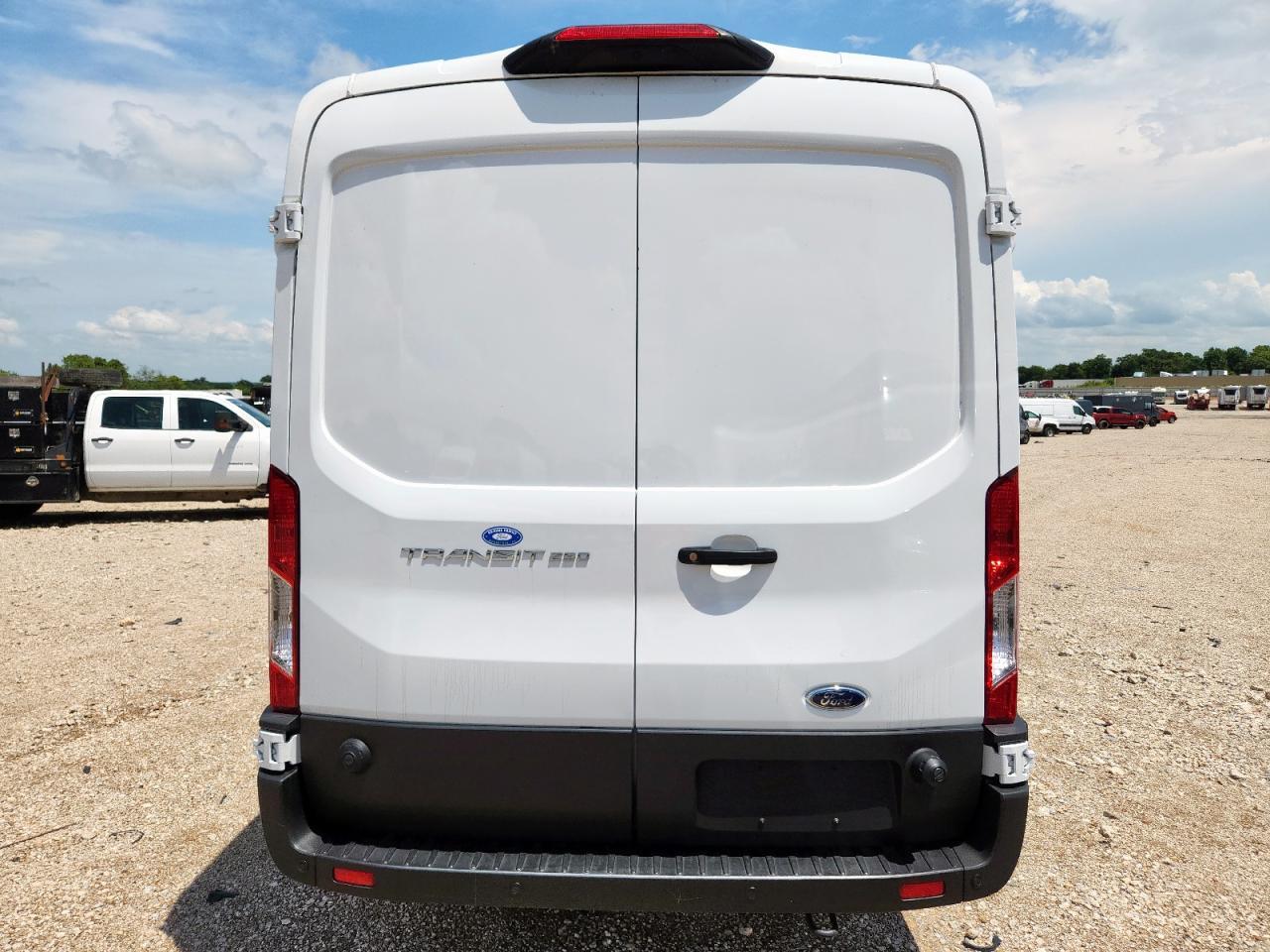 2024 Ford Transit T-250 - Фото 6