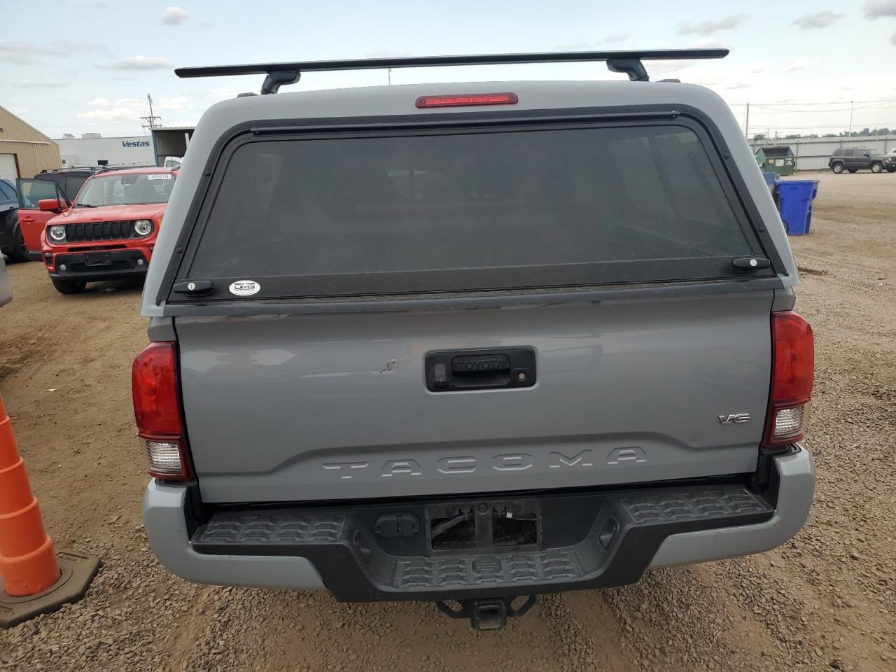 2019 Toyota Tacoma Double Cab - Image 6