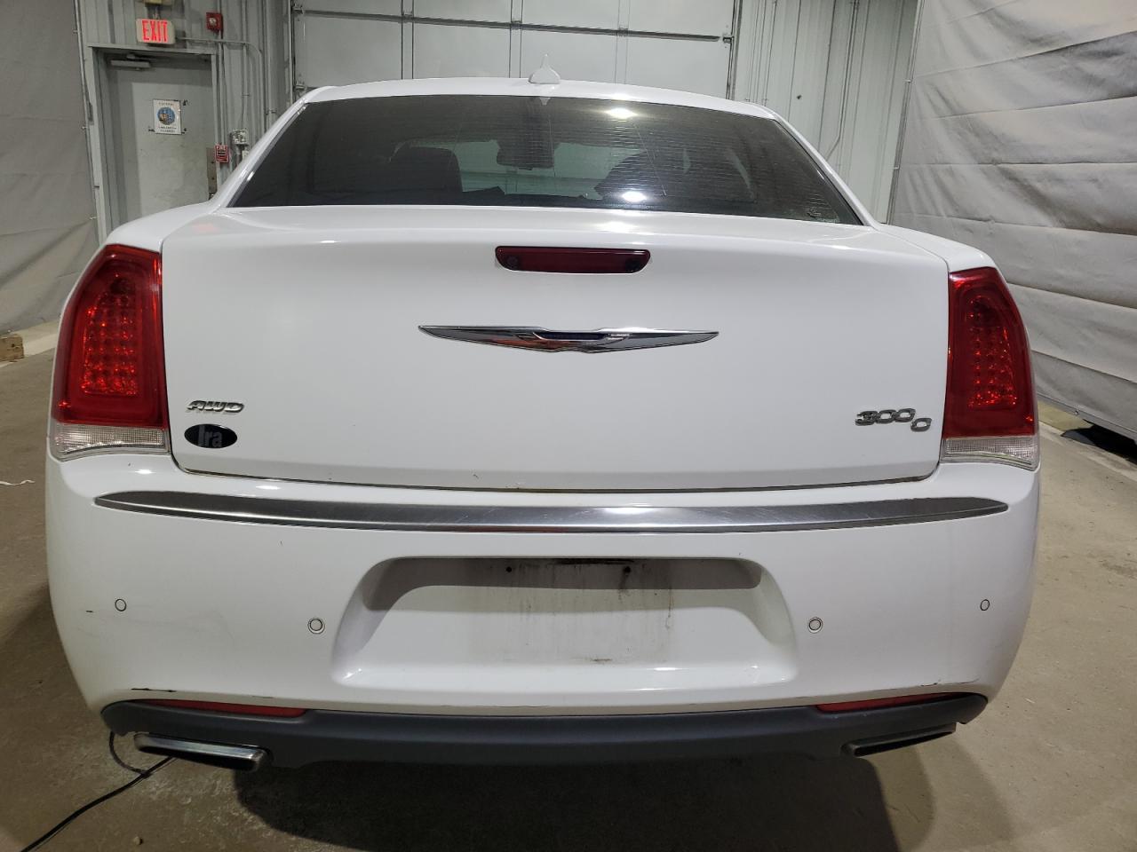 2017 Chrysler 300C Platinum - Фото 6