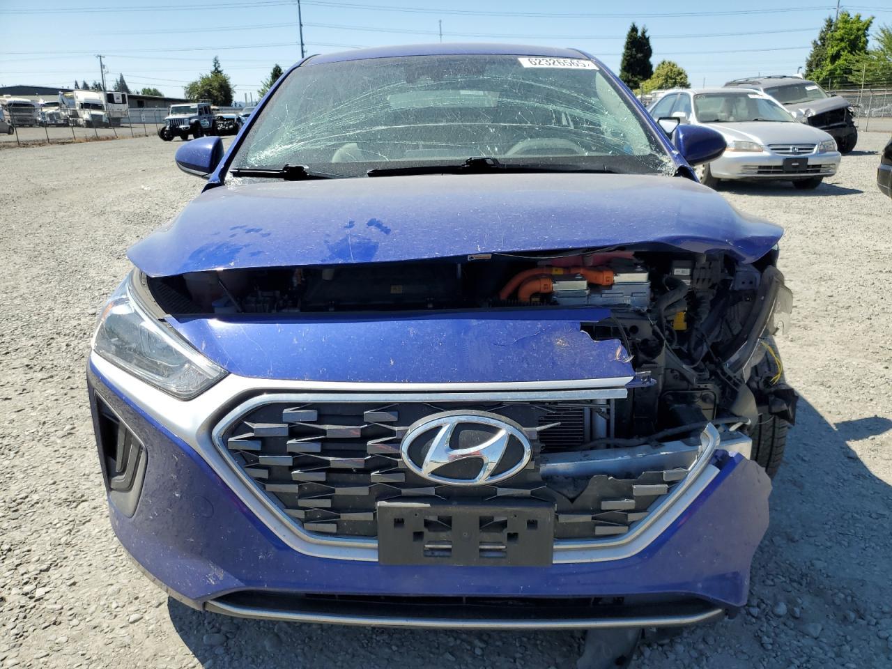 2022 Hyundai Ioniq Blue - Image 5