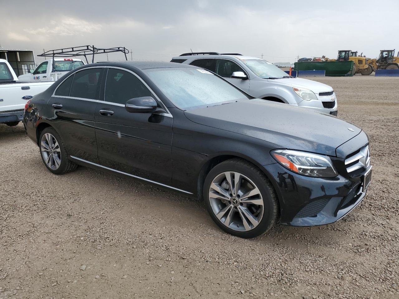 2019 Mercedes-Benz C 300 4Matic - Фото 4