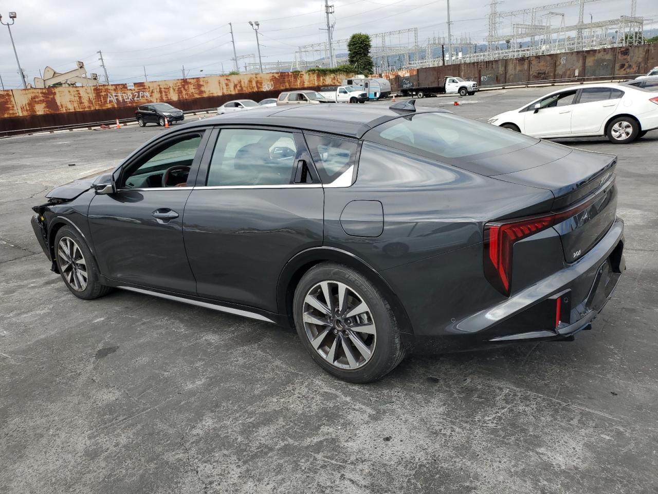 2025 Kia K4 Gt-Line Turbo - Фото 2