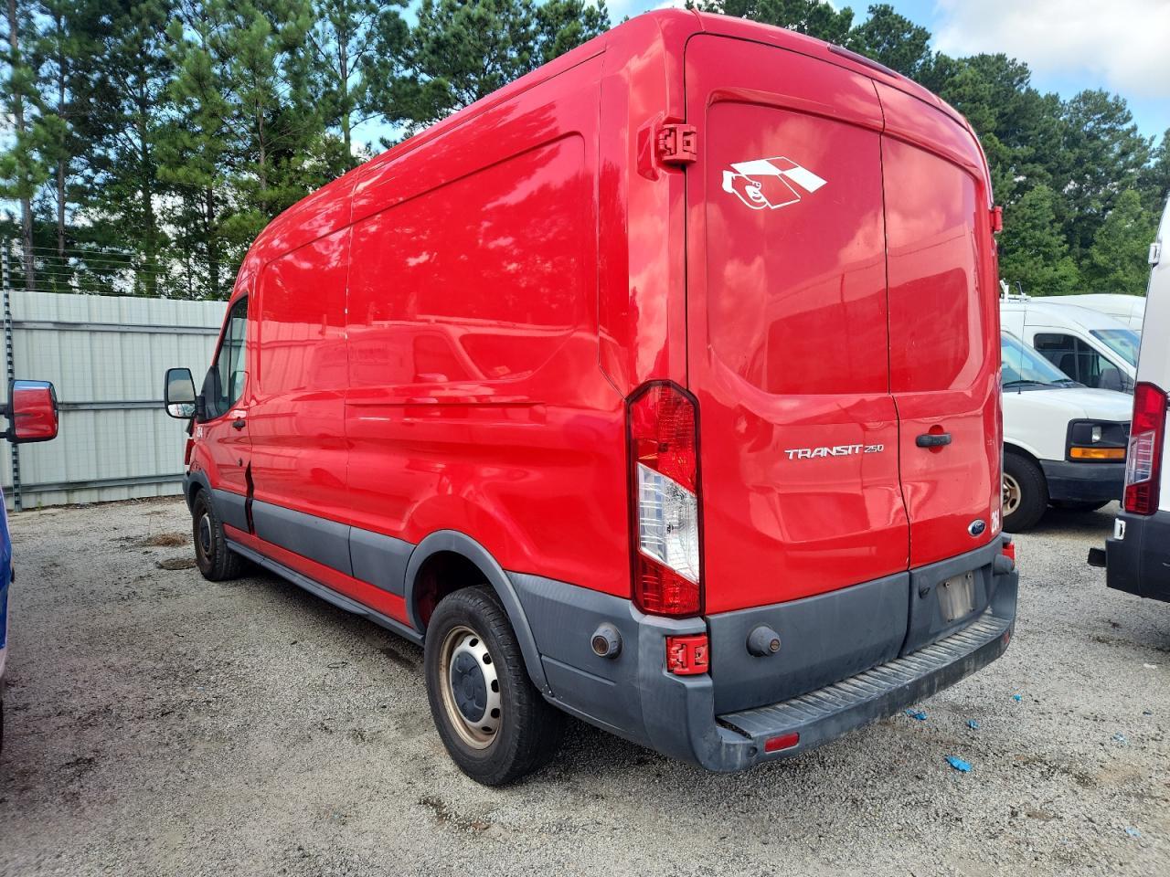 2016 Ford Transit T-250 - Фото 2