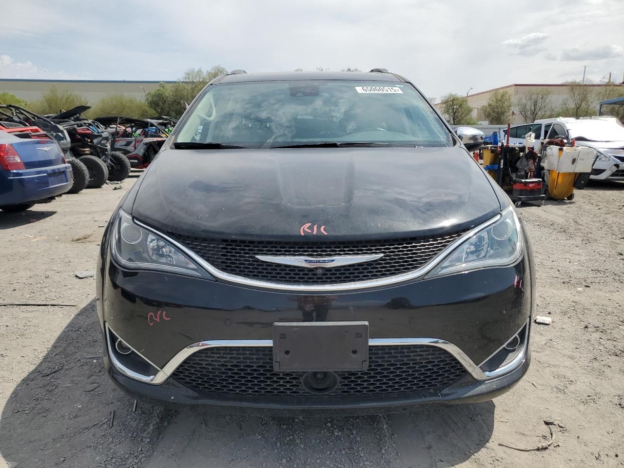 2017 Chrysler Pacifica Limited - Фото 5