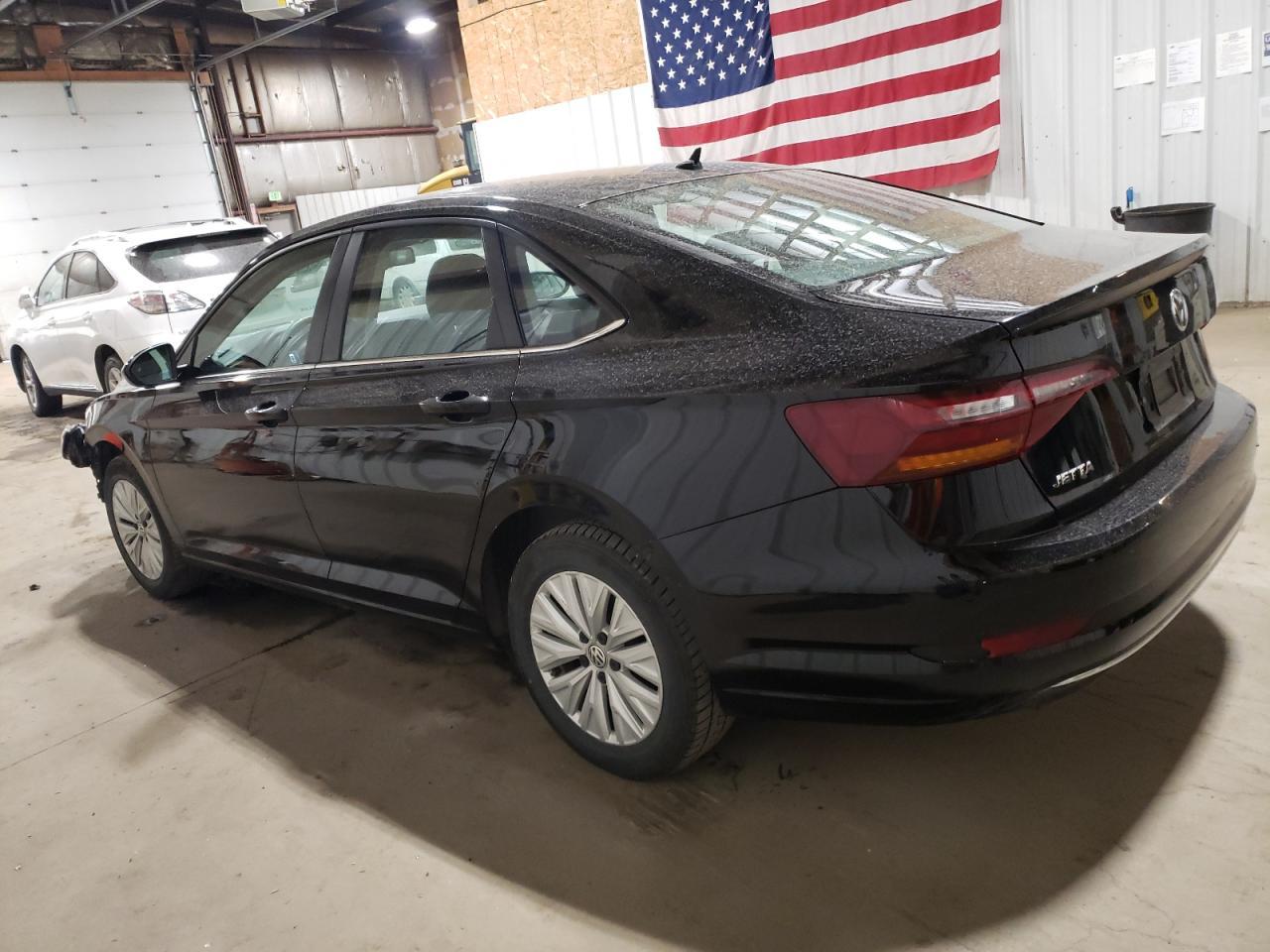 2019 Volkswagen Jetta S - Фото 2