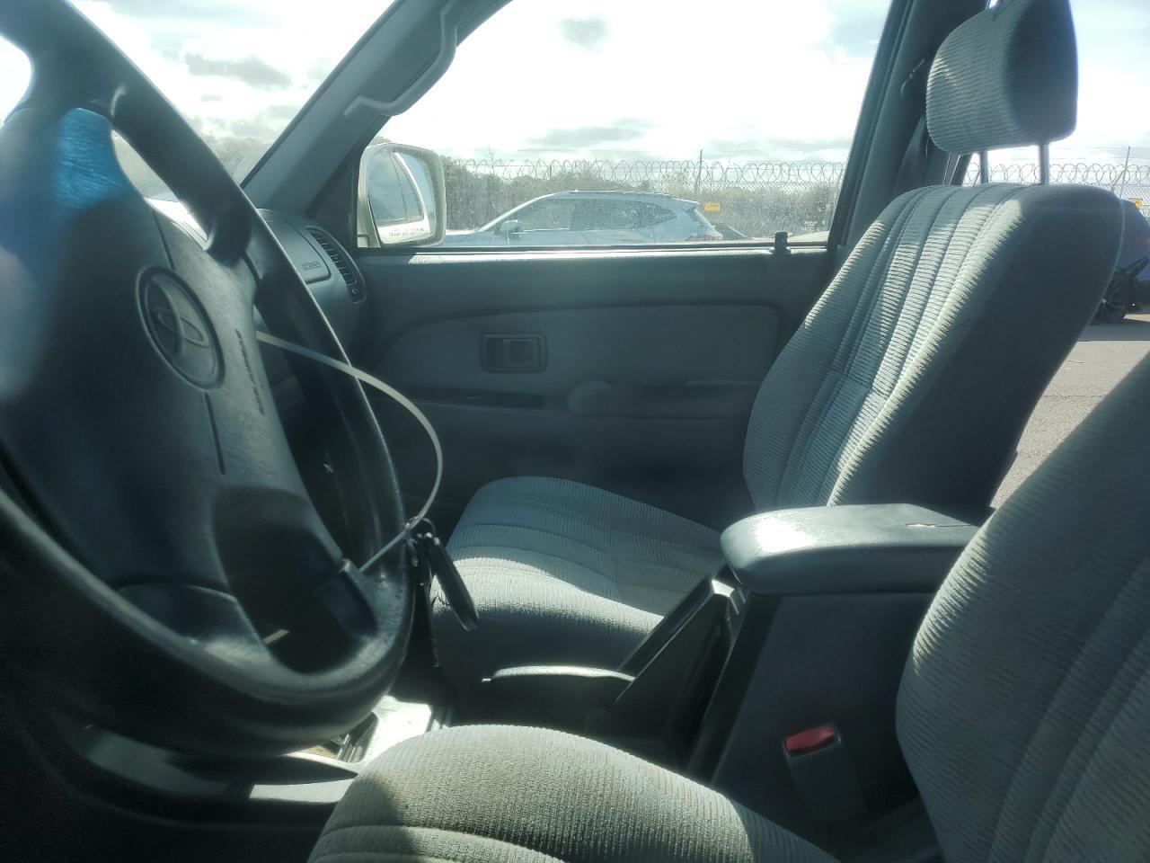 2000 Toyota 4Runner Sr5 - Image 7