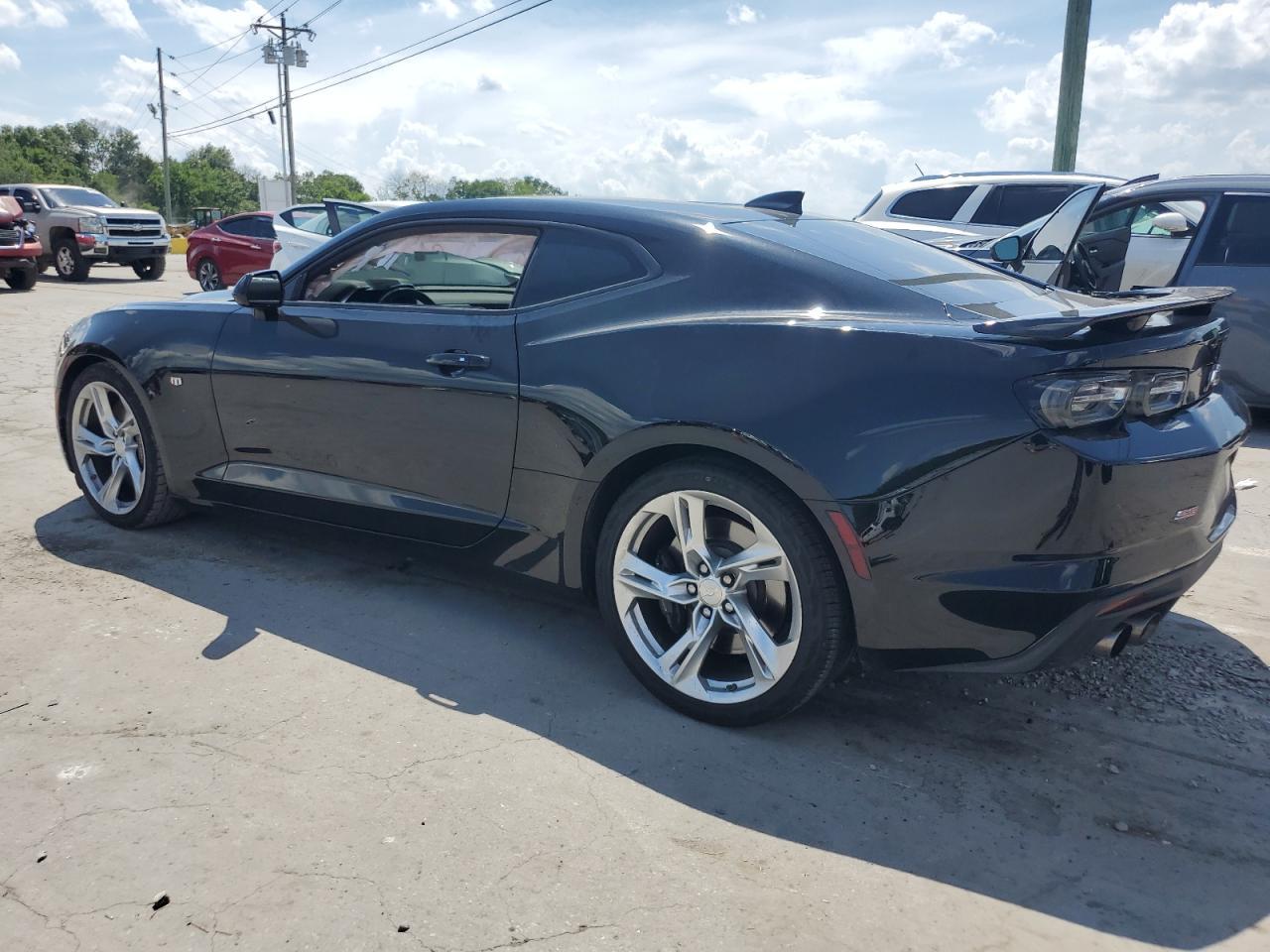 2023 Chevrolet Camaro Lt1 - Фото 2