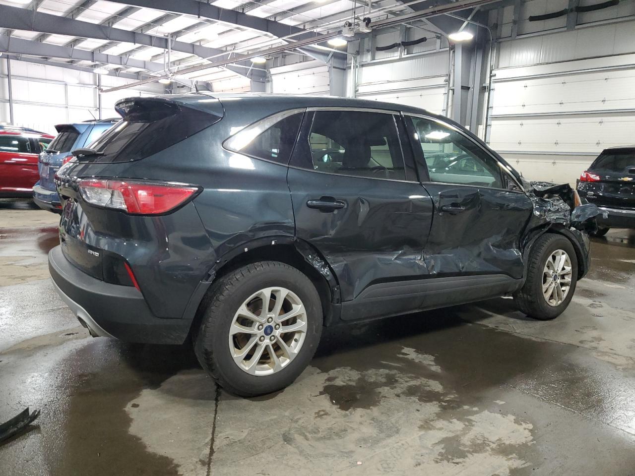 2022 Ford Escape Se - Фото 3