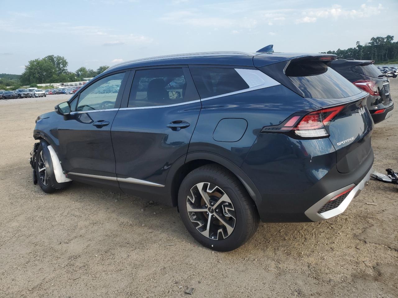 2025 Kia Sportage Ex - Фото 2