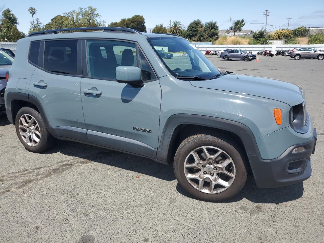 2018 Jeep Renegade Latitude - Фото 4