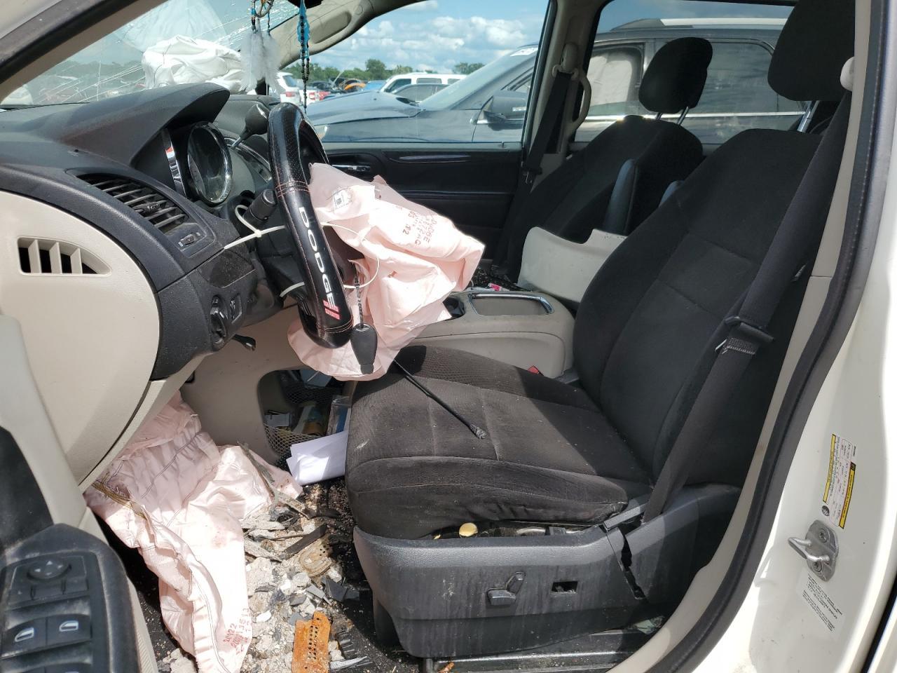 2012 Dodge Grand Caravan Sxt - Image 7